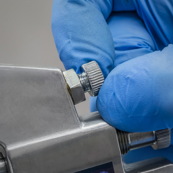 Sealey SSG1P Pressure Pot System with Spray Gun & Hoses 1.8mm Set-Up