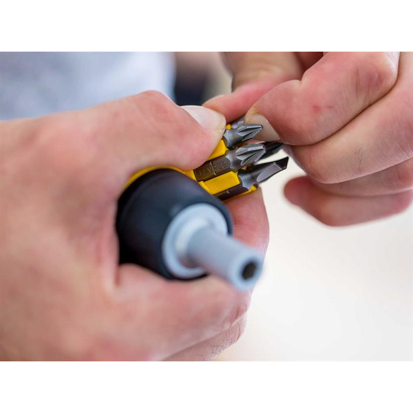 STANLEY® Hand Tools Multibit Ratchet Stubby & Bits