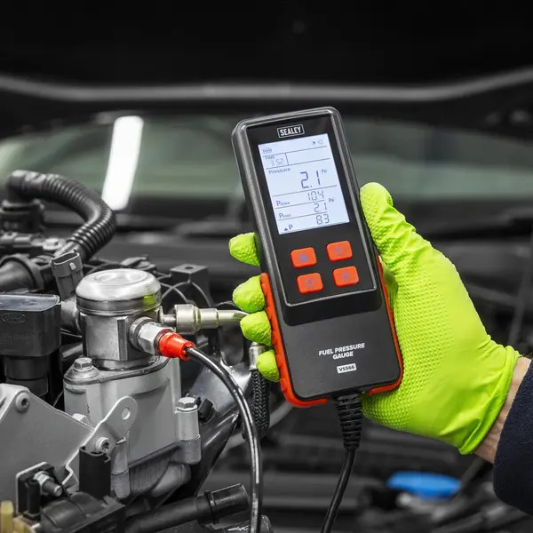 Sealey VS566 Digital Fuel Injection Pressure Test Kit for GDI Fuel Circuits 6pc