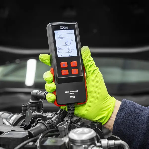 Sealey VS566 Digital Fuel Injection Pressure Test Kit for GDI Fuel Circuits 6pc