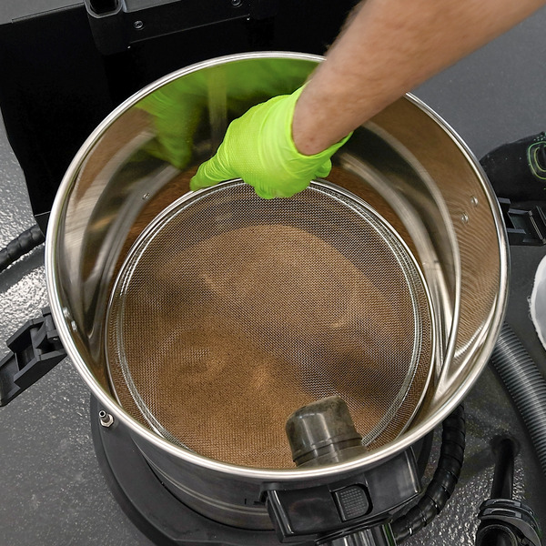 Sealey VSWB30 Walnut Blaster 30L Capacity