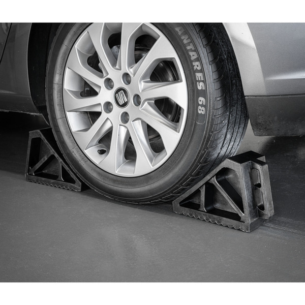 Sealey WC02 Rubber Wheel Chocks - Pair