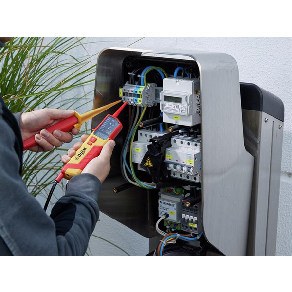 Wiha WHA44319 eMobility Voltage and Continuity Tester 12-1,000 V AC, CAT IV