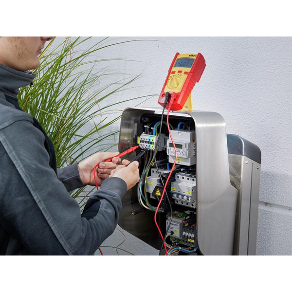 Digital Multimeter 600 V AC, CAT IV
