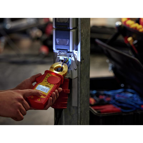 Wiha WHA45219 Clamp Meter 1,000 V AC, CAT IV