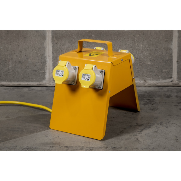 Sealey WSSB16 4-Way Splitter Box 110V