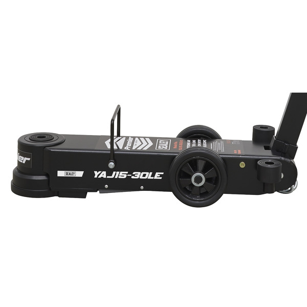 Sealey Long Reach/Low Profile Air Operated Telescopic Jack 15-30 Tonne