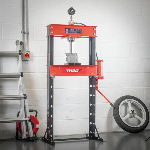 Sealey YK20F Professional Floor Type Hydraulic Press 20 Tonne