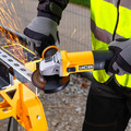 JCB 850W 125mm Angle Grinder 240V | 21-AG125