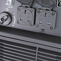 Hyundai 3200W / 3.2 kW Petrol Inverter Generator, Remote Keyfob & Electric Start, Wheel Kit & Closed Case Design | HY3200SEi
